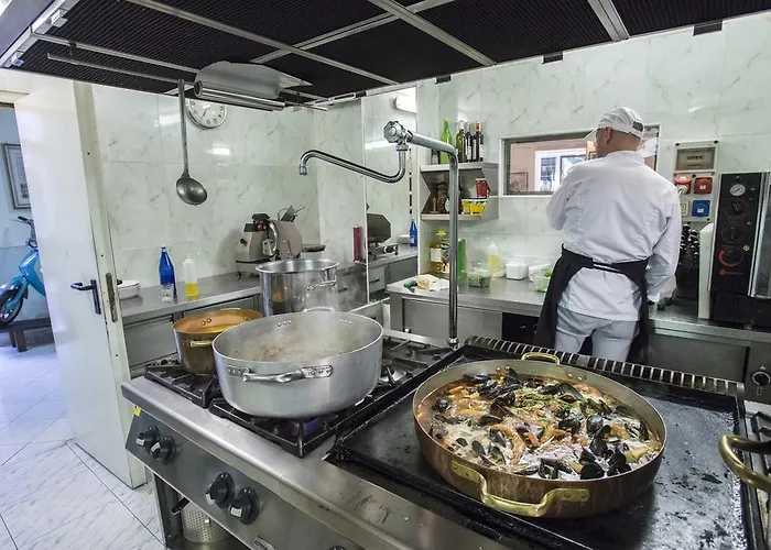 Marina 东塞斯特里